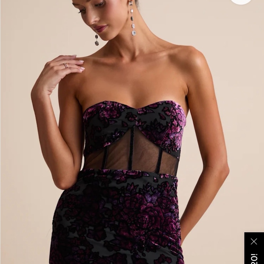 Lulu's Black and Purple Strapless Dress
